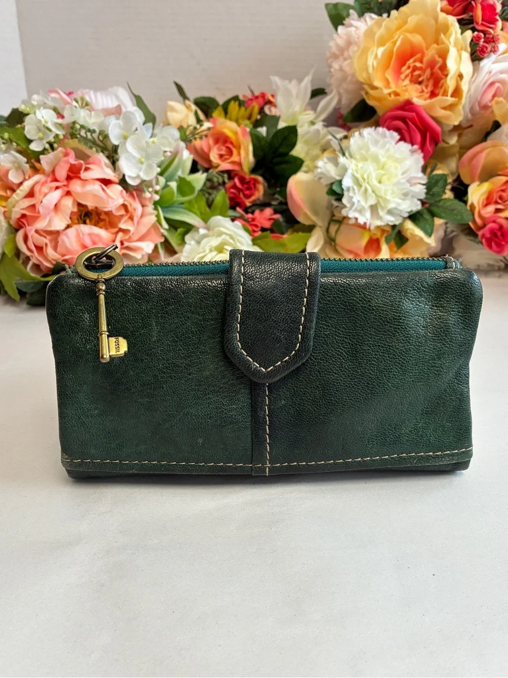Fossil What Vintage Are You Green Leather Long Organizer Wallet Brass Key Clutch